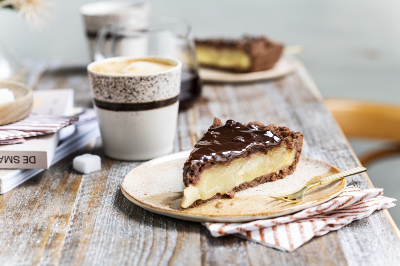 Tarta gruszkowa z polewą czekoladową